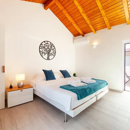 Alegria's House Apartmán