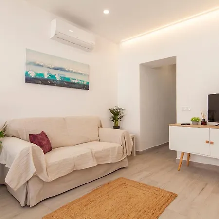 Alegria's House Апартаменты *