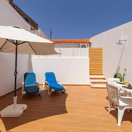 Alegria's House Apartamento